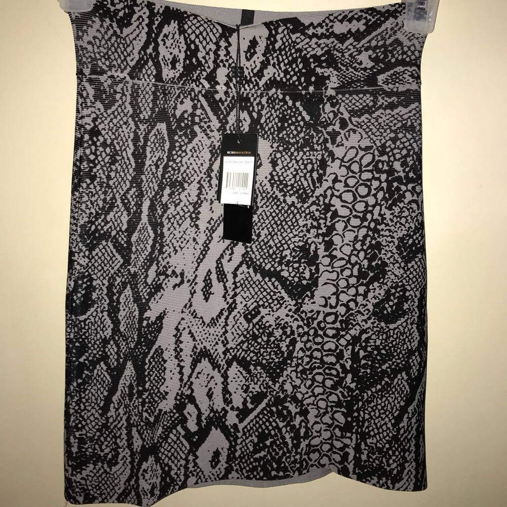 BCBGMAXAZRIA BANDAGE DRESS - Picture 2 of 4